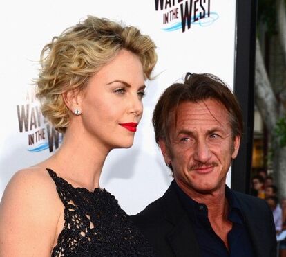Charlize escolhe madrinhas