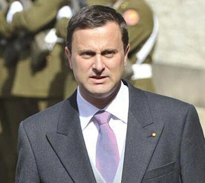 Primeiro-ministro  casa-se com companheiro