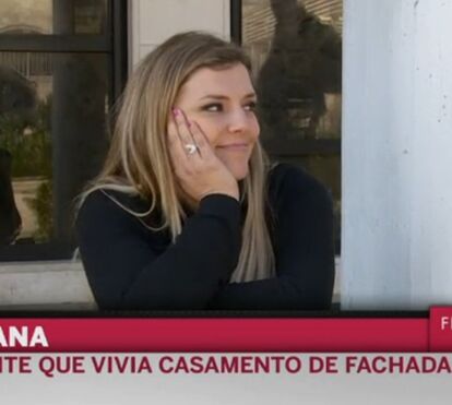 Romana assume casamento 'de fachada'