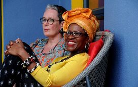 Filha de Desmond Tutu deixa igreja porque casou-se com mulher