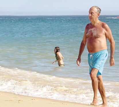 Marcelo vai a banhos no Algarve