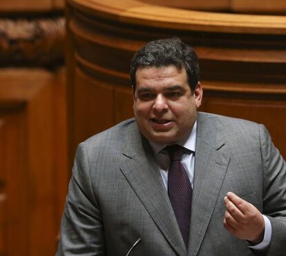 Secretários de Estado sobrevivem ao primeiro round