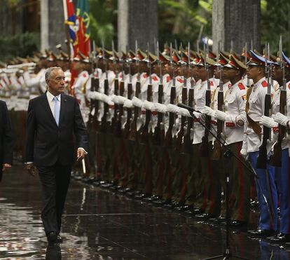 PR recebido por Raúl Castro no Palácio da Revolução