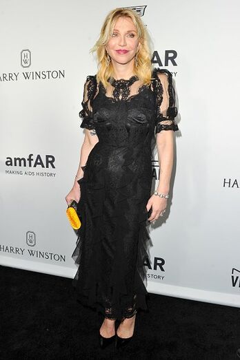 amfar, courtney love