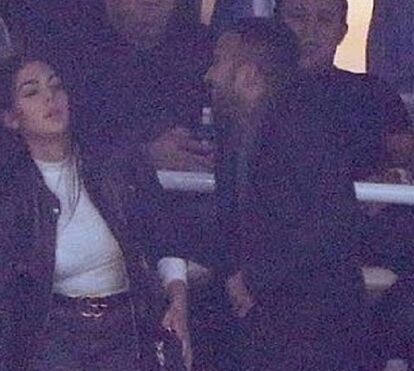 Namorada apoia Ronaldo no estádio