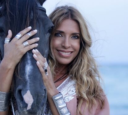 Cláudia Jacques está divorciada