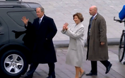 Tomada de posse: George W. Bush e Laura Bush chegam ao Capitólio