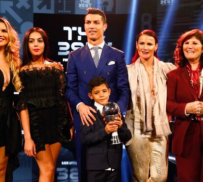 Georgina e Dolores Aveiro cada vez mais próximas em família