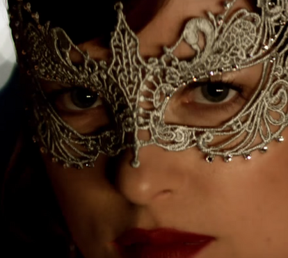 Participe e habilite-se a ganhar bilhetes para a pré-estreia de 'As 50 Sombras Mais Negras'
