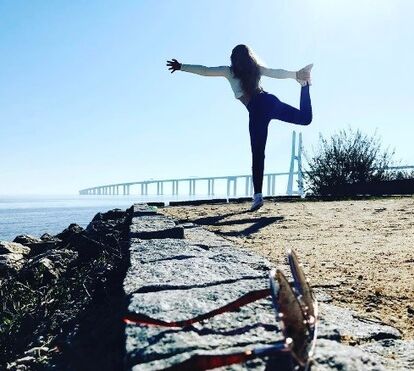 Katia Aveiro faz exercício junto ao Tejo