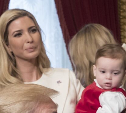 Ivanka Trump já está na Casa Branca... com o seu pequeno 'assistente pessoal'