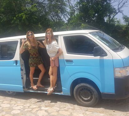 A vida animada de Sílvia Alberto e Vanessa Oliveira em Angola