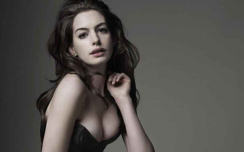 Anne Hathaway