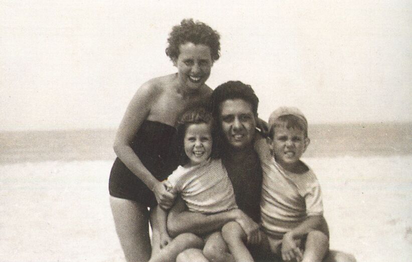 Mário Soares e Maria Barroso com os filhos