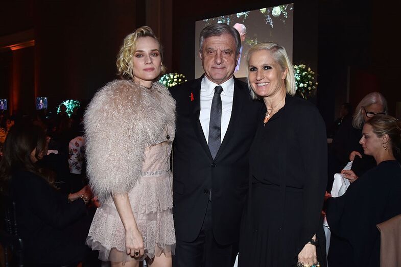 Jantar Sidaction Diane Kruger, Sidney Toledano, Maria Grazia Chiuri