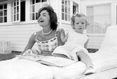  Jackie-Kennedy 
