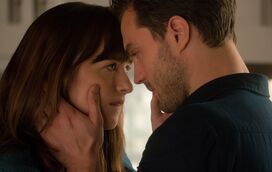 As estrelas de ‘As Cinquenta Sombras de Grey’ cruzaram-se em festival de cinema: veja a foto