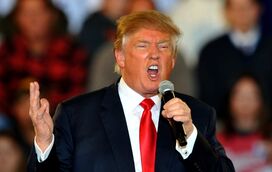 Donald Trump: vento mostra bronzeado artificial