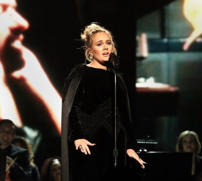 Adele e David Bowie conquistam os Grammy 2017