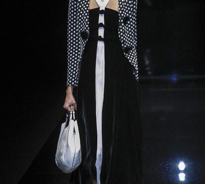 Emporio Armani: sofisticação e sobriedade em tons escuros