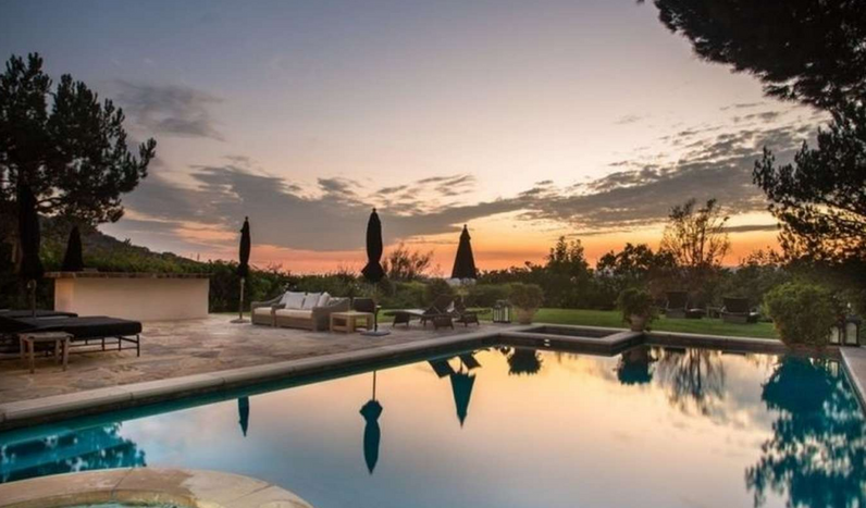 jéssica alba, mansão, luxuosa, beverly hills, milhões, hollywood