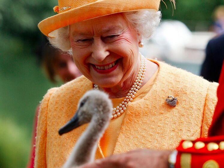 rainha isabel II inglaterra