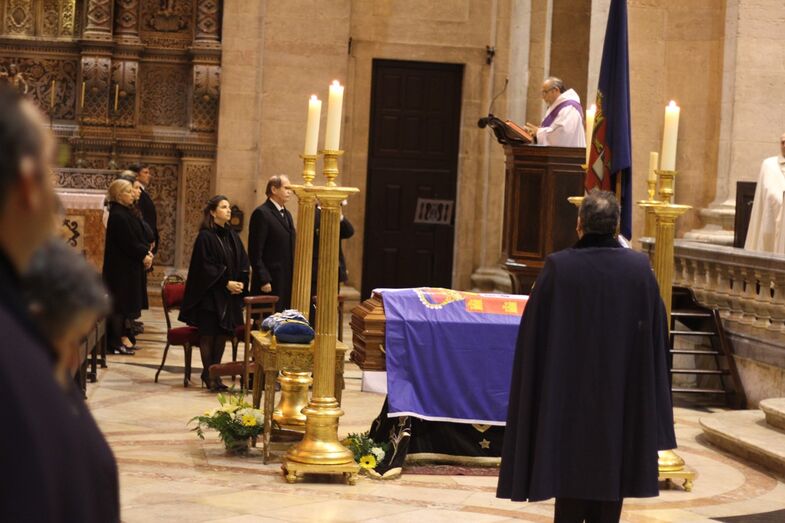 A missa foi presidida pelo patriarca de Lisboa, D. Manuel Clemente