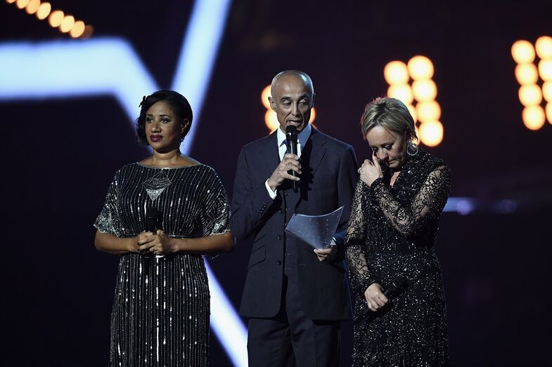 O tributo emocionado a George Michael do seu colega dos Wham!, Andrew Ridgeley, e das duas cantoras de back vocals.