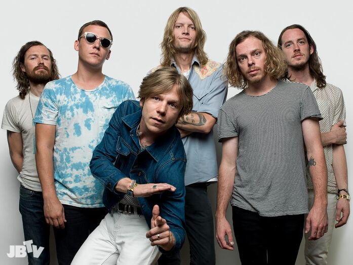Cage the Elephant