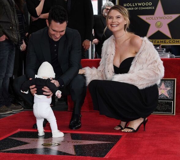 adam levine, Behati Prinsloo
