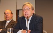 Carlos Cruz