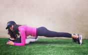 Daniela Ruah treina com a filha Sierra