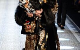 O espetáculo dos 'influencer' na passerelle