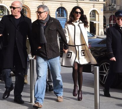 Amal Clooney já gastou vários milhares de euros em roupa de grávida