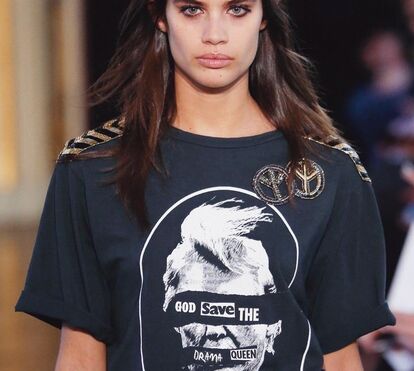 Sara Sampaio vive ataques de ansiedade em Paris