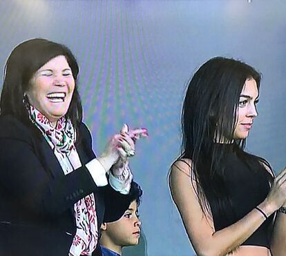 Aqui está Georgina Rodriguez a vibrar na Madeira ao lado da 'sogra' 