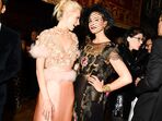 Poppy Delevigne e Elisabeth von Thurn und Taxis