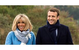 Brigitte Macron conheceu o marido quando este tinha apenas 15 anos e  ela... 39! Recorde o início da controversa história de amor do casal presidencial francês