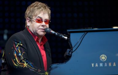 Elton John 