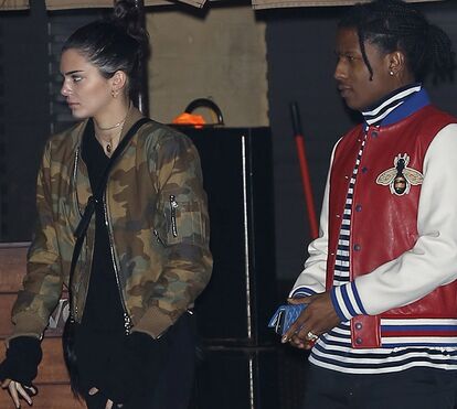 Depois da separação da irmã, Kendall Jenner assume relação com o rapper
