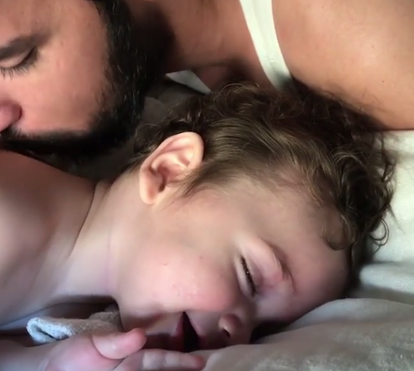 Carolina Deslandes volta a sofrer pesadelo com filho no hospital