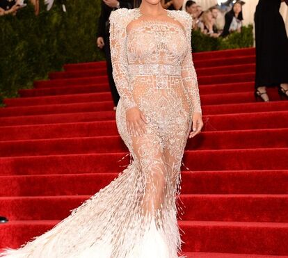 Celebridades que usam calções modeladores 