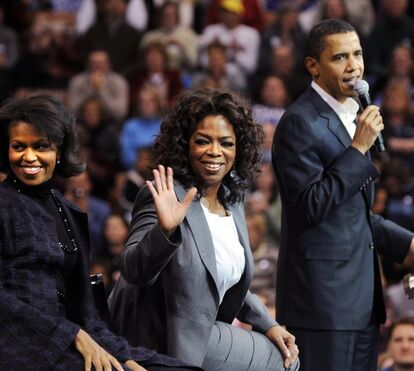 Casal Obama de férias em iate de luxo com a companhia de Oprah e Tom Hanks