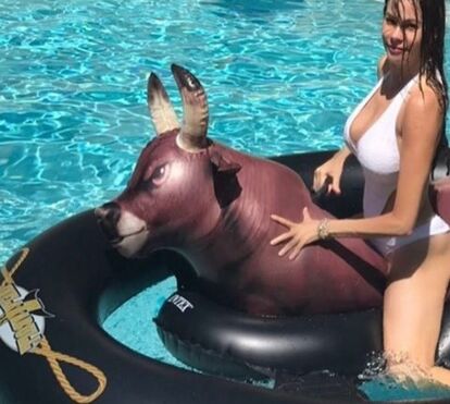 Vídeo de Sofía Vergara na piscina torna-se viral