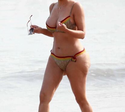 Kardashian diz que as polémicas fotos do rabo foram 'modificadas' para parecerem piores