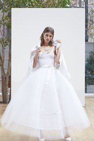 Os vestidos de noiva de Oscar de la Renta Spring 2024