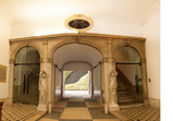 madonna palacio flores