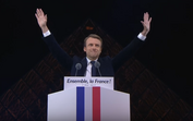 Macron cumprimenta franceses depois da vitória