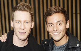 Homem mais sexy do mundo casa-se… com outro homem 