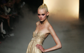 França quer acabar com a magreza excessiva no mundo da moda